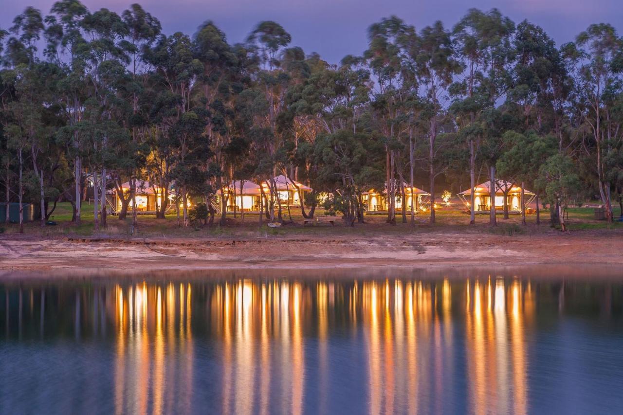 Olio Bello Lakeside Glamping Cowaramup Quarto foto