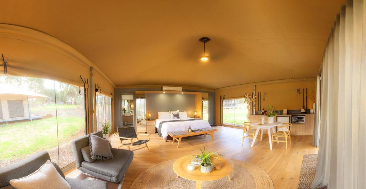 Olio Bello Lakeside Glamping Cowaramup Quarto foto